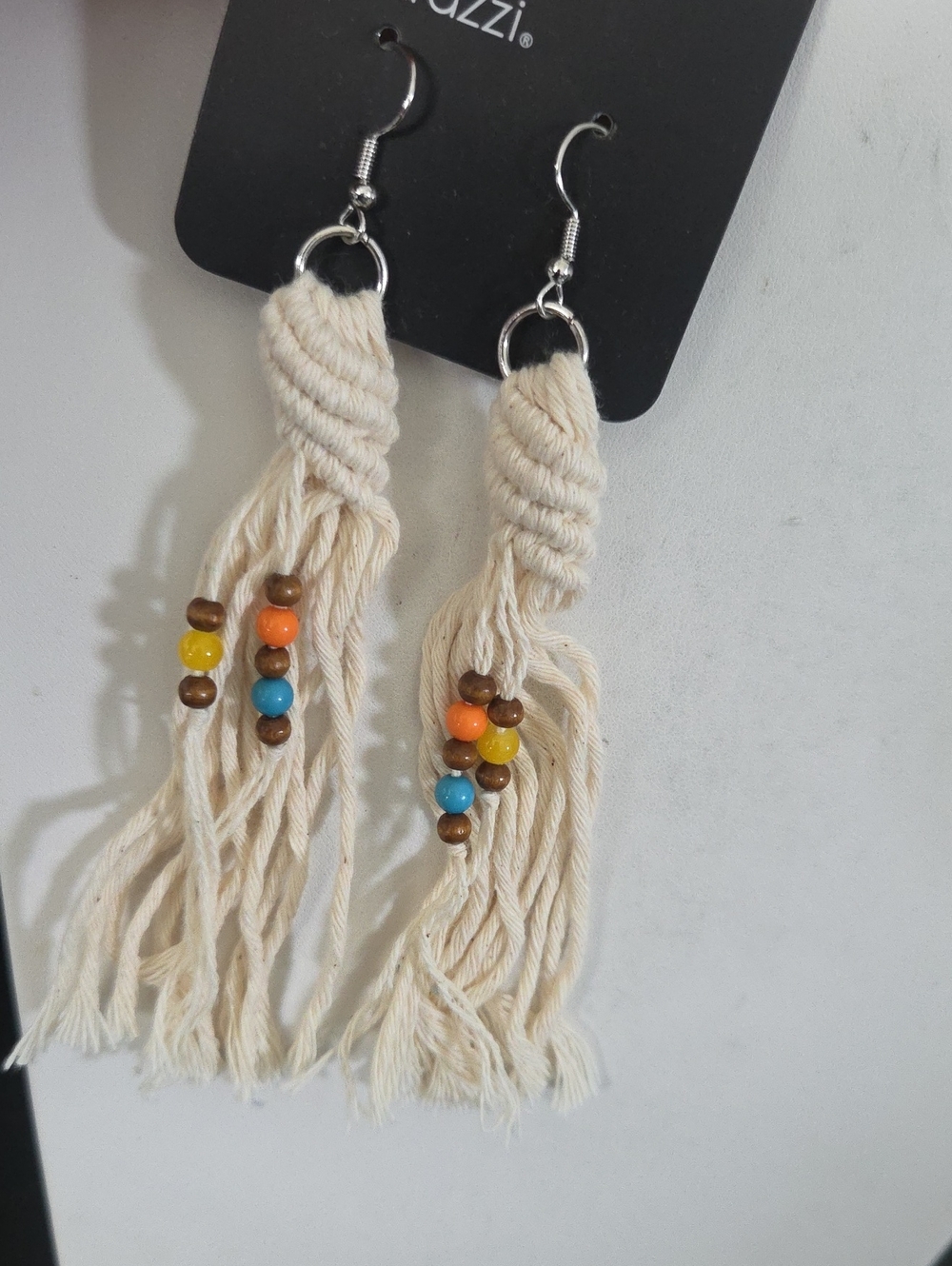 Paparazzi Beach Bash Multi Earrings NWT